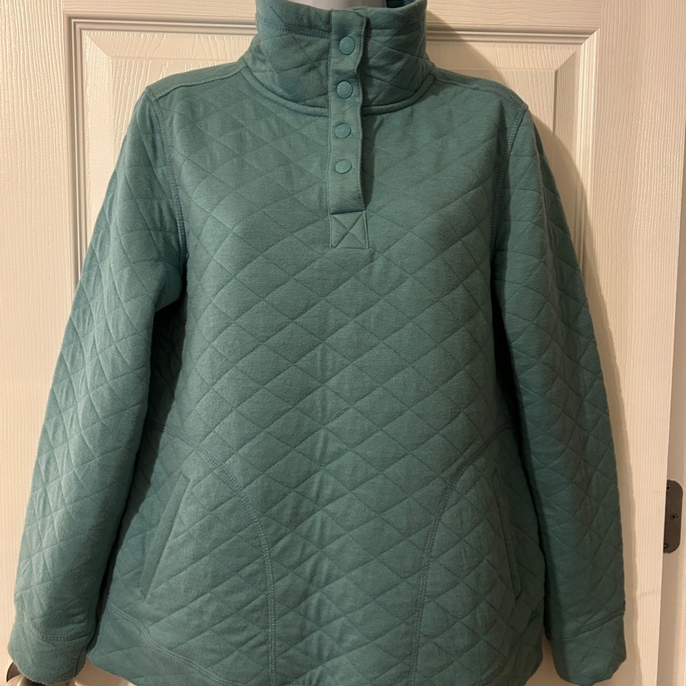 Quilted teal pullover